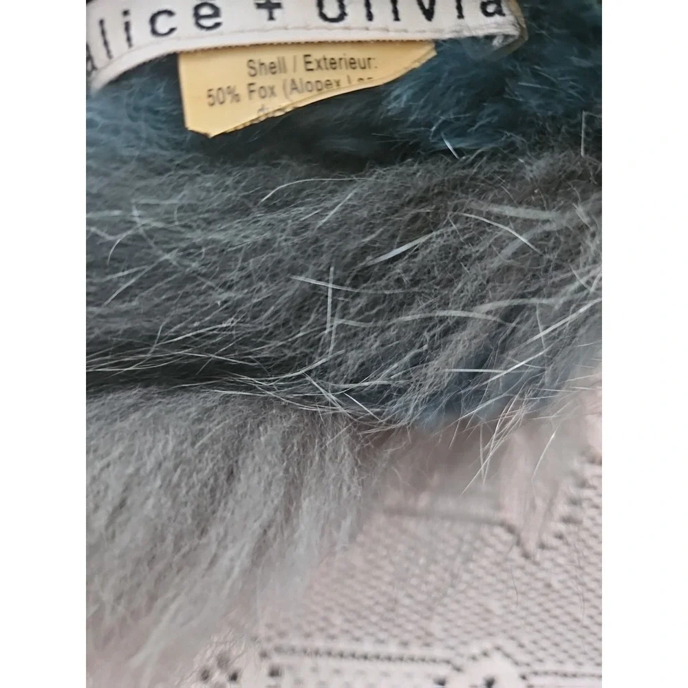 Alice +‎ Olivia Green Dyed Genuine Artic Fox Fur Scarf 56